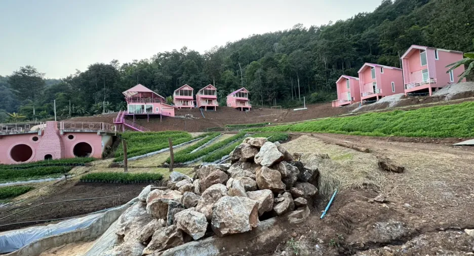 Продажа и аренда 22 спальни отель в Самоен, Чианг Маи