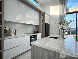 Продажа 3 спальни вилла в Банг Ламунг, Чонбури