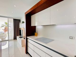 For sale 1 bed condo in Na Jomtien, Pattaya