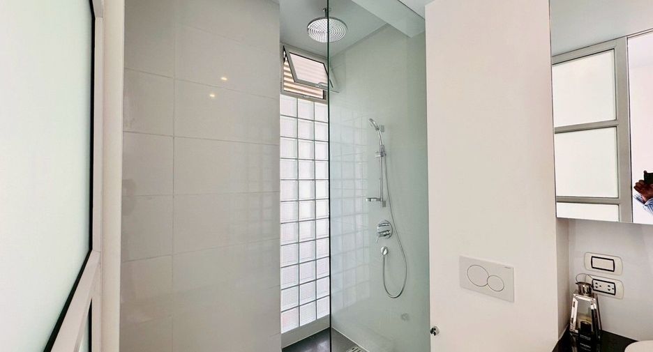 For sale 1 bed condo in Sattahip, Chonburi