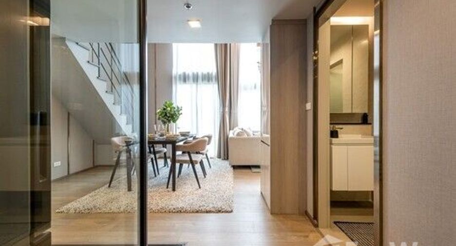 Продажа 2 спальни кондо в Пхра Кханонг, Бангкок