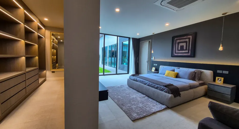 Villa en venta de 5 habitaciones en Bang Lamung, Chonburi