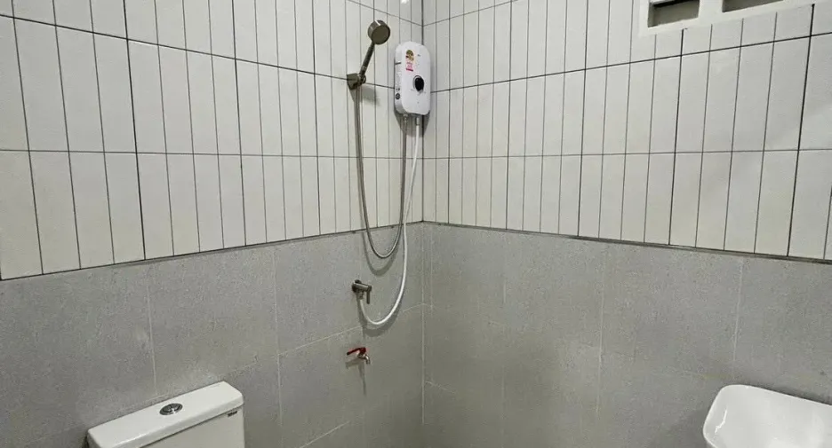 Reihenhaus zum Kauf mit 1 Zimmer in Thalang, Phuket