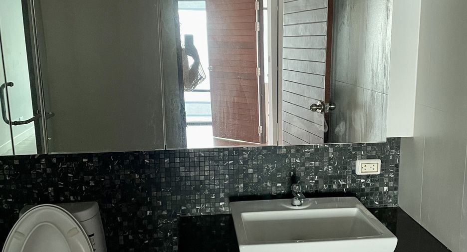出售 2 卧室 公寓 在 Bang Lamung, Chon Buri