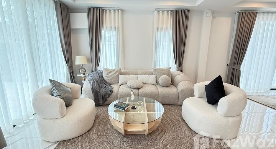 Villa zum Kauf mit 4 Zimmer in Thalang, Phuket