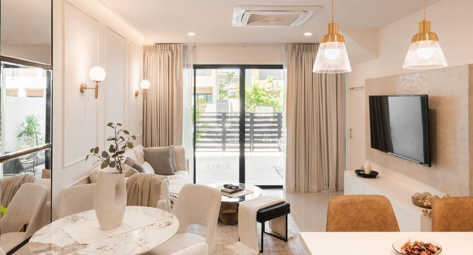 For sale 3 bedrooms townhouse in Thalang, Phuket