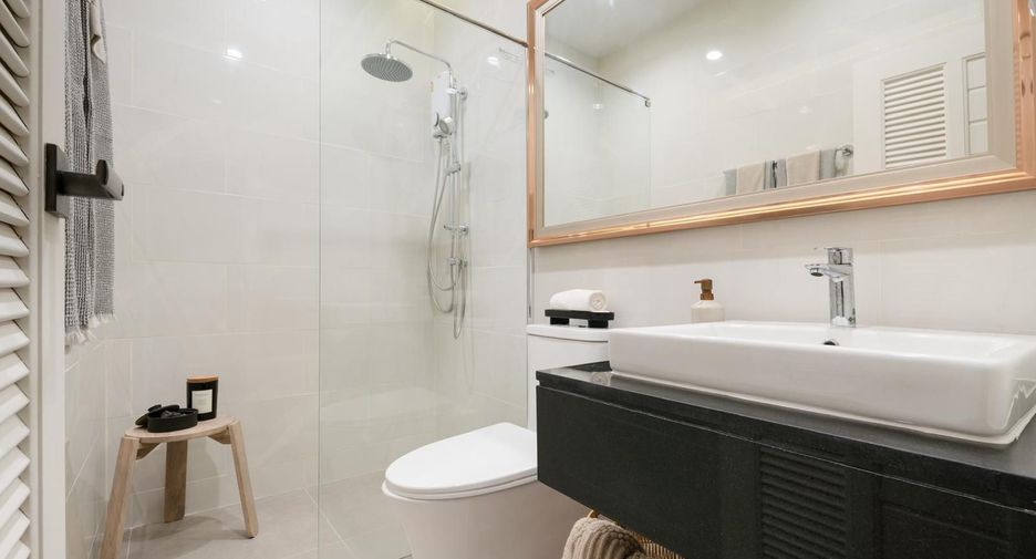 For sale 3 bedrooms townhouse in Thalang, Phuket