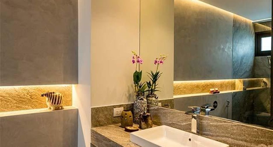 For sale and for rent 2 bedrooms villa in Mueang Phuket, Phuket