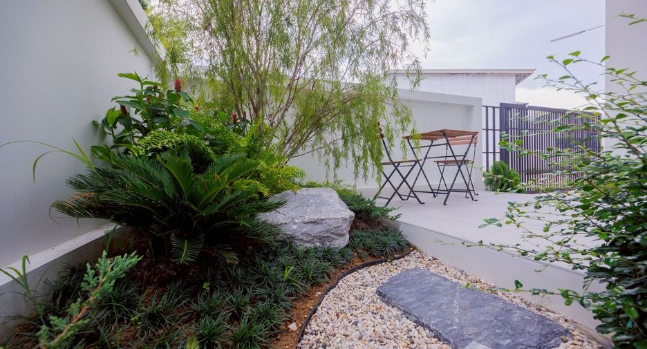 For sale 3 bedrooms townhouse in Thalang, Phuket