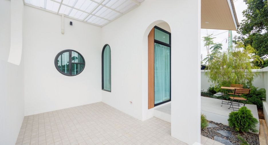 For sale 3 bedrooms townhouse in Thalang, Phuket