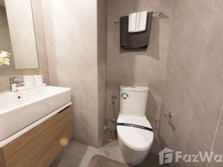 Продажа 2 спальни кондо в Банг Рак, Бангкок