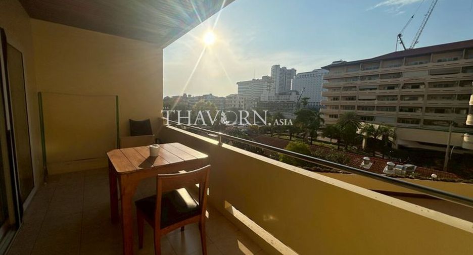 For sale studio condo in Bang Lamung, Chonburi