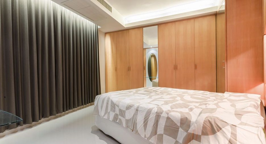 Condo en alquiler de 1 habitaciones en Yan Nawa, Bangkok