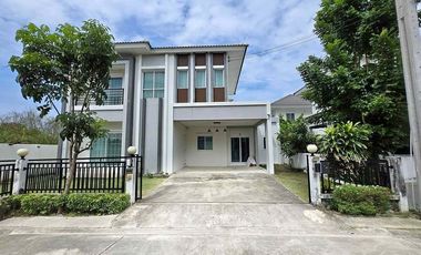 À vendre et à louer 4 chambres maison à Bang Phli, Samut Prakan