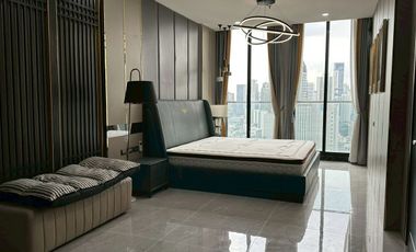 For rent 2 ベッドルーム condo in Pathum Wan, Bangkok