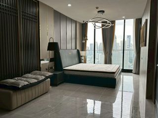 For rent 2 bedrooms condo in Pathum Wan, Bangkok