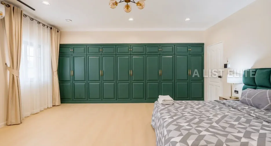 For rent 5 bedrooms house in Bang Lamung, Chonburi