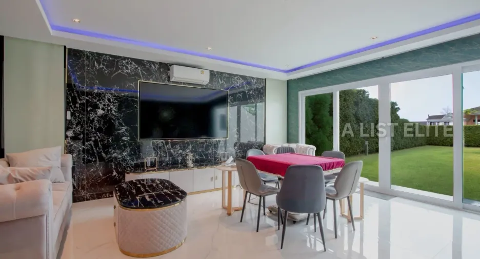 Haus zur Miete mit 10 Zimmer in Bang Lamung, Chonburi