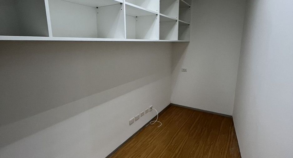 For rent office in Sathon, Bangkok