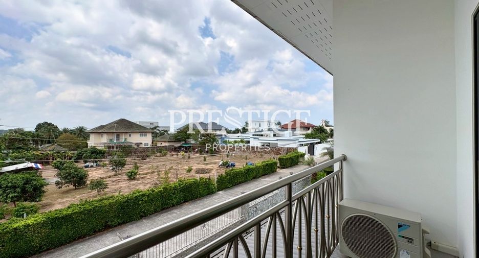 Casa en venta de 4 habitaciones en Bang Lamung, Chonburi