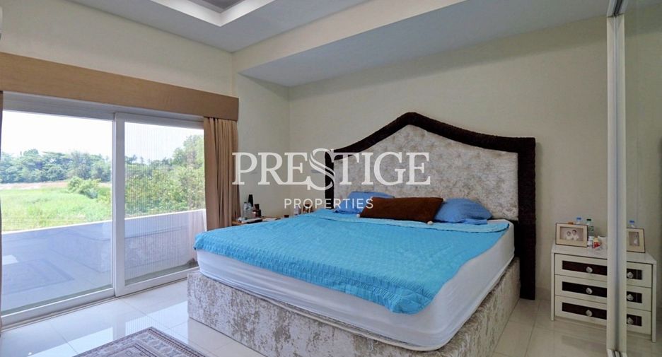 For sale 4 bedrooms house in Bang Lamung, Chonburi