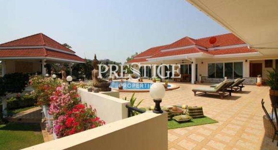 For rent 5 bedrooms house in Bang Lamung, Chonburi