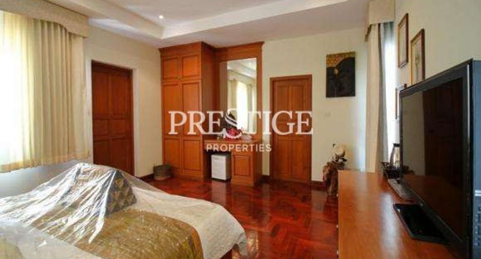 For rent 5 bedrooms house in Bang Lamung, Chonburi
