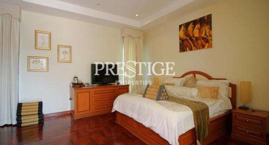For rent 5 bedrooms house in Bang Lamung, Chonburi