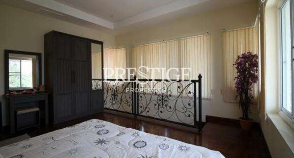 For rent 5 bedrooms house in Bang Lamung, Chonburi