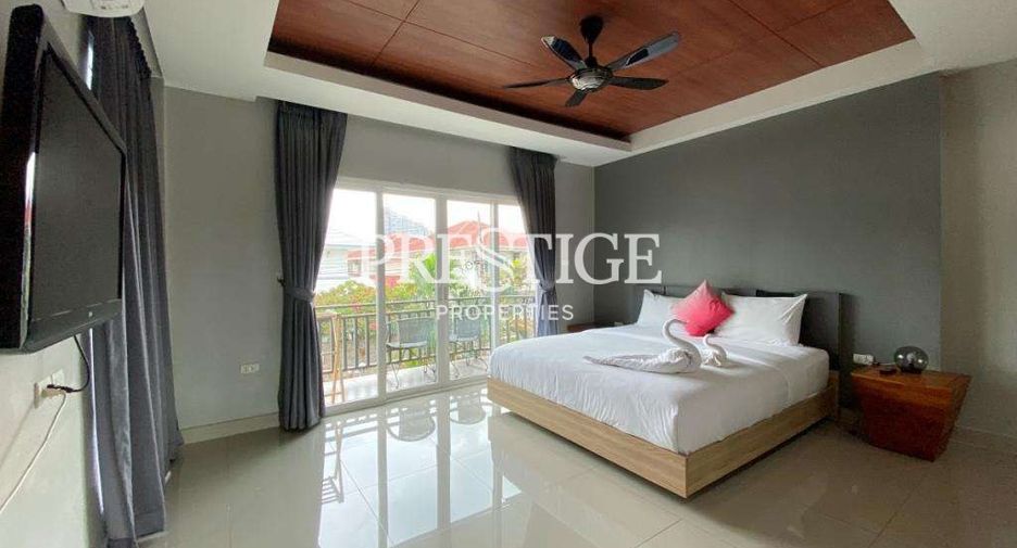 Casa en alquiler de 5 habitaciones en Bang Lamung, Chonburi