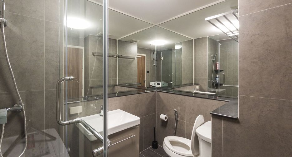 Wohnung zum Kauf und zur Miete mit Studio in Yan Nawa, Bangkok