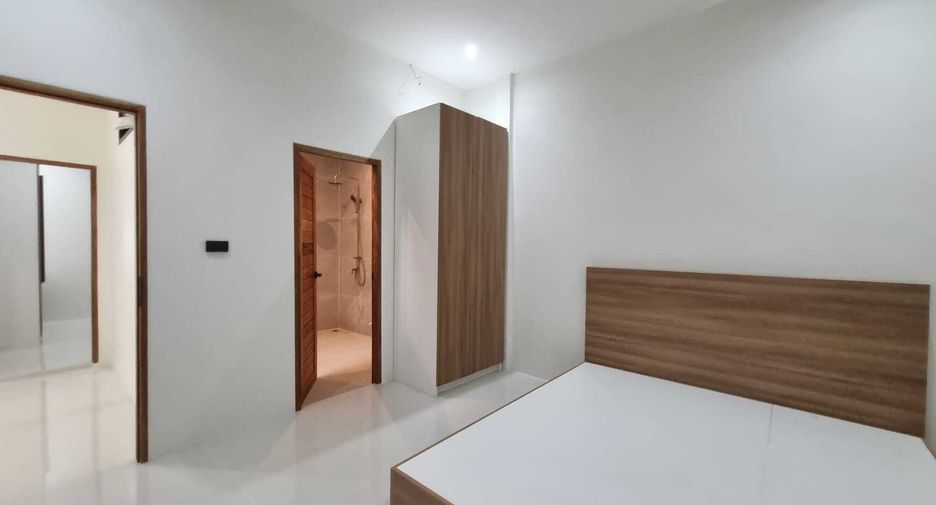 For sale 2 bedrooms townhouse in Thalang, Phuket