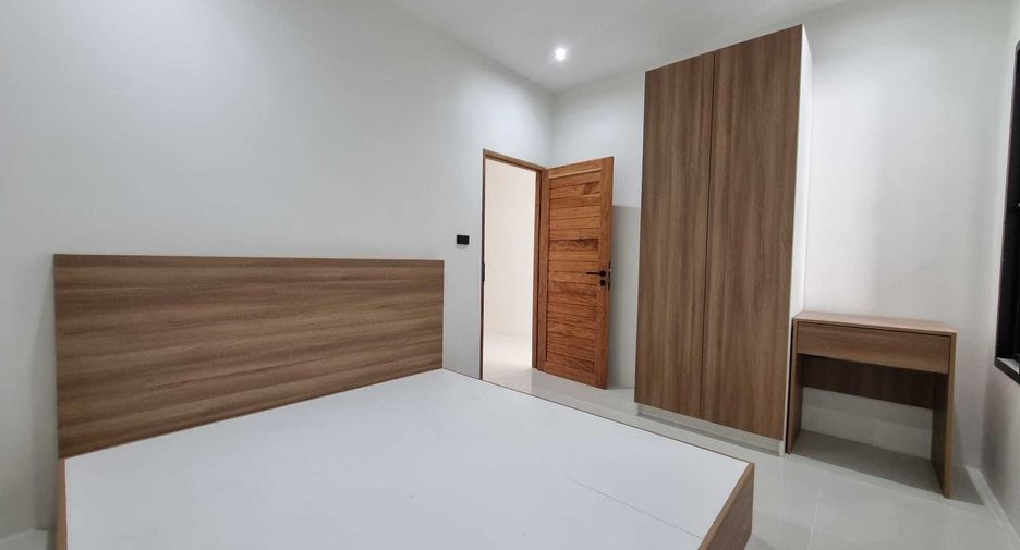For sale 2 bedrooms townhouse in Thalang, Phuket
