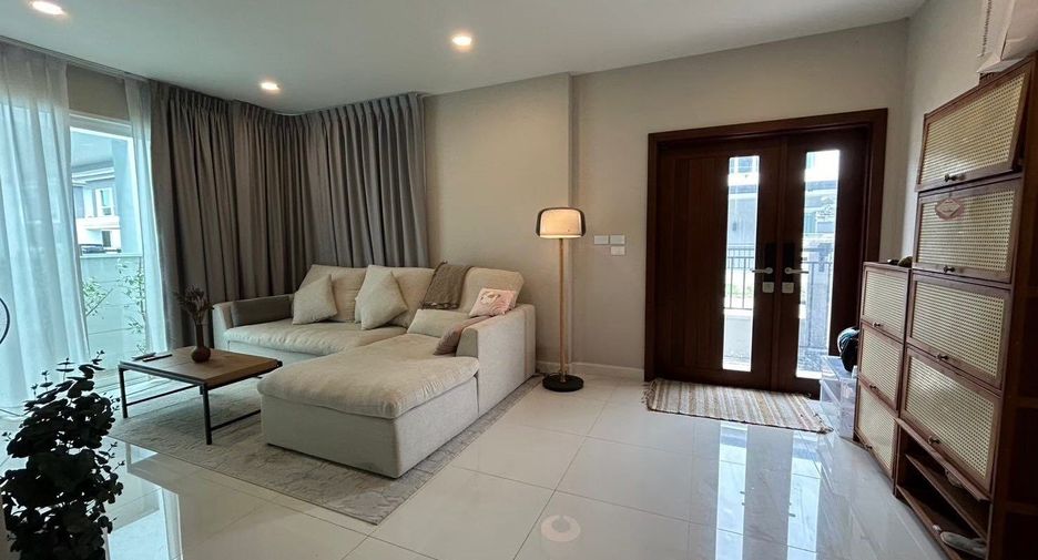 Casa en alquiler de 4 habitaciones en Thung Khru, Bangkok