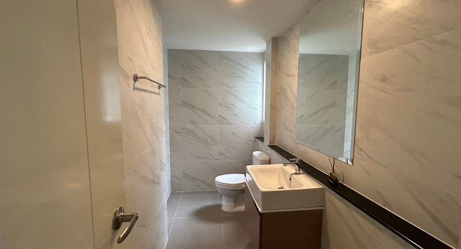 Casa en alquiler de 4 habitaciones en Thung Khru, Bangkok
