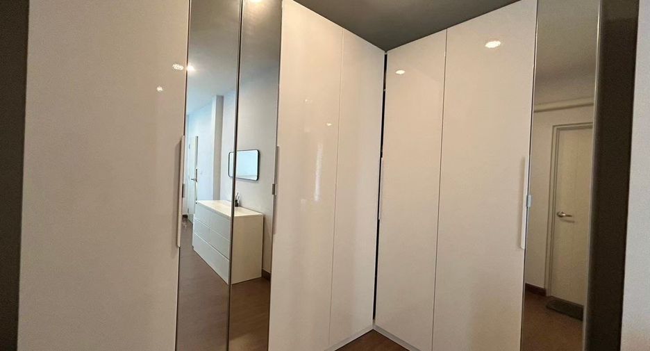 Casa en alquiler de 4 habitaciones en Thung Khru, Bangkok