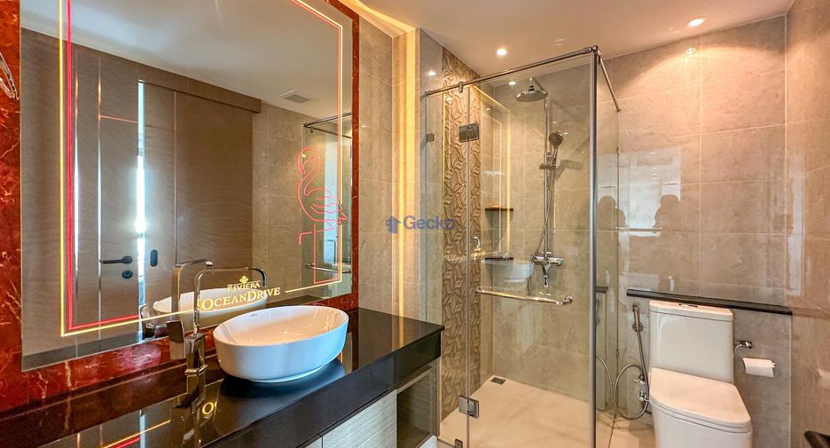 For rent and for sale 1 bed condo in Bang Lamung, Chonburi