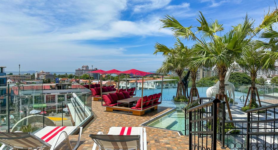 For rent and for sale 1 bed condo in Bang Lamung, Chonburi