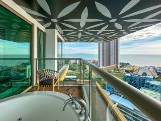 For rent and for sale 1 bed condo in Bang Lamung, Chonburi