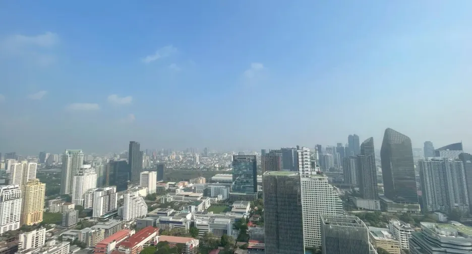 For rent 1 bed condo in Watthana, Bangkok