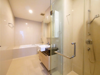 Condo en alquiler de 1 habitaciones en Khlong Toei, Bangkok