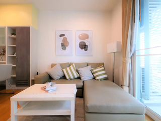Condo en alquiler de 1 habitaciones en Khlong Toei, Bangkok