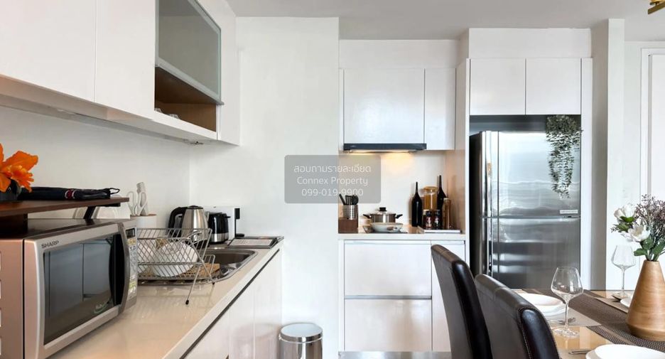 For rent 2 bedrooms condo in Sathon, Bangkok
