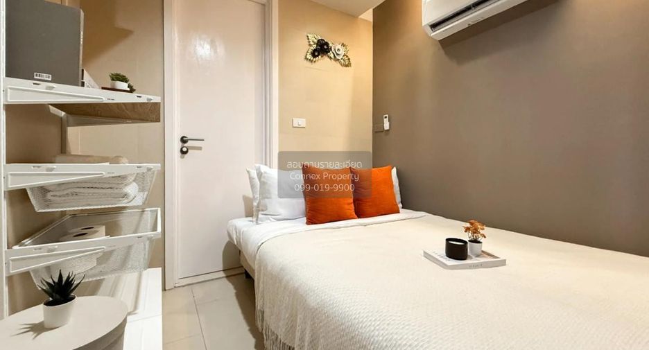For rent 2 bedrooms condo in Sathon, Bangkok