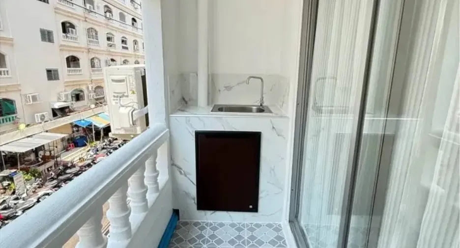 For sale studio condo in Bang Lamung, Chonburi