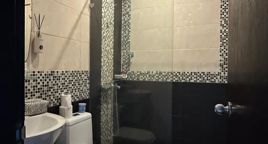 For sale 3 bedrooms townhouse in Thalang, Phuket