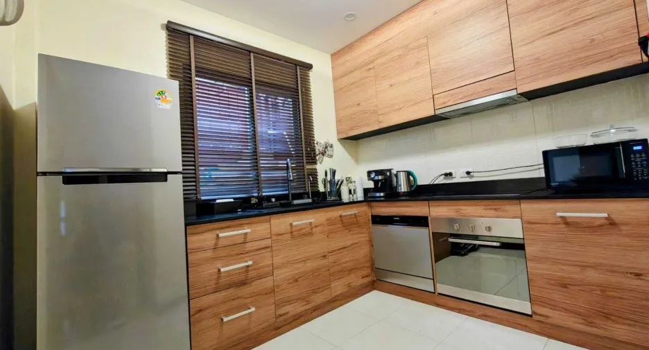 For sale 3 bedrooms townhouse in Thalang, Phuket