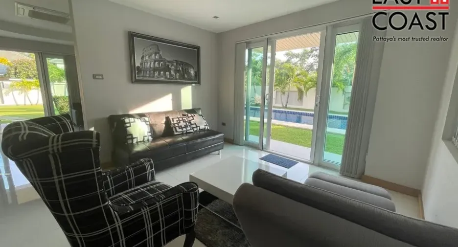 For rent and for sale 4 bedrooms house in Bang Lamung, Chonburi