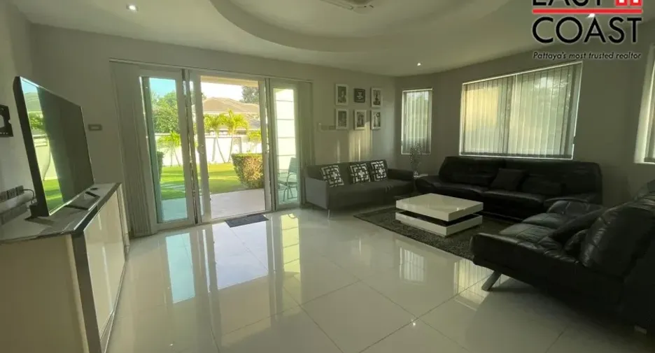 For rent and for sale 4 bedrooms house in Bang Lamung, Chonburi