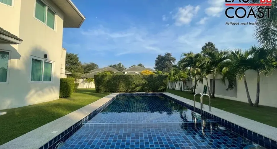 For rent and for sale 4 bedrooms house in Bang Lamung, Chonburi